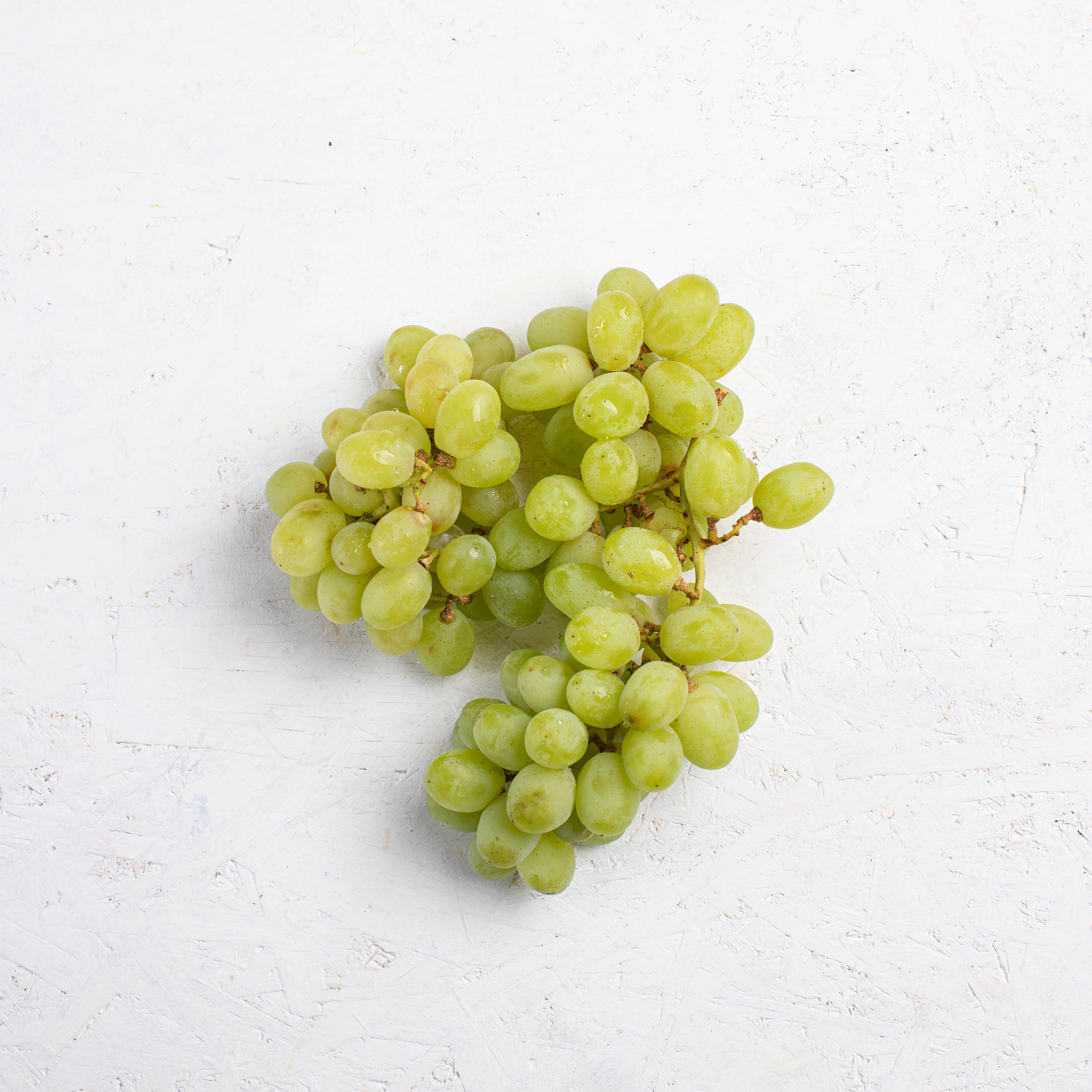 Виноград зелёный без косточек